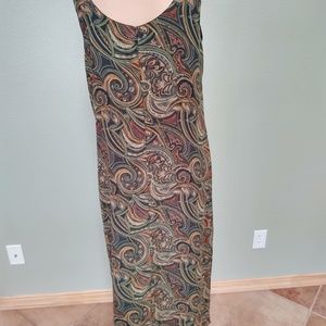 2 dresses in 1! Reversable